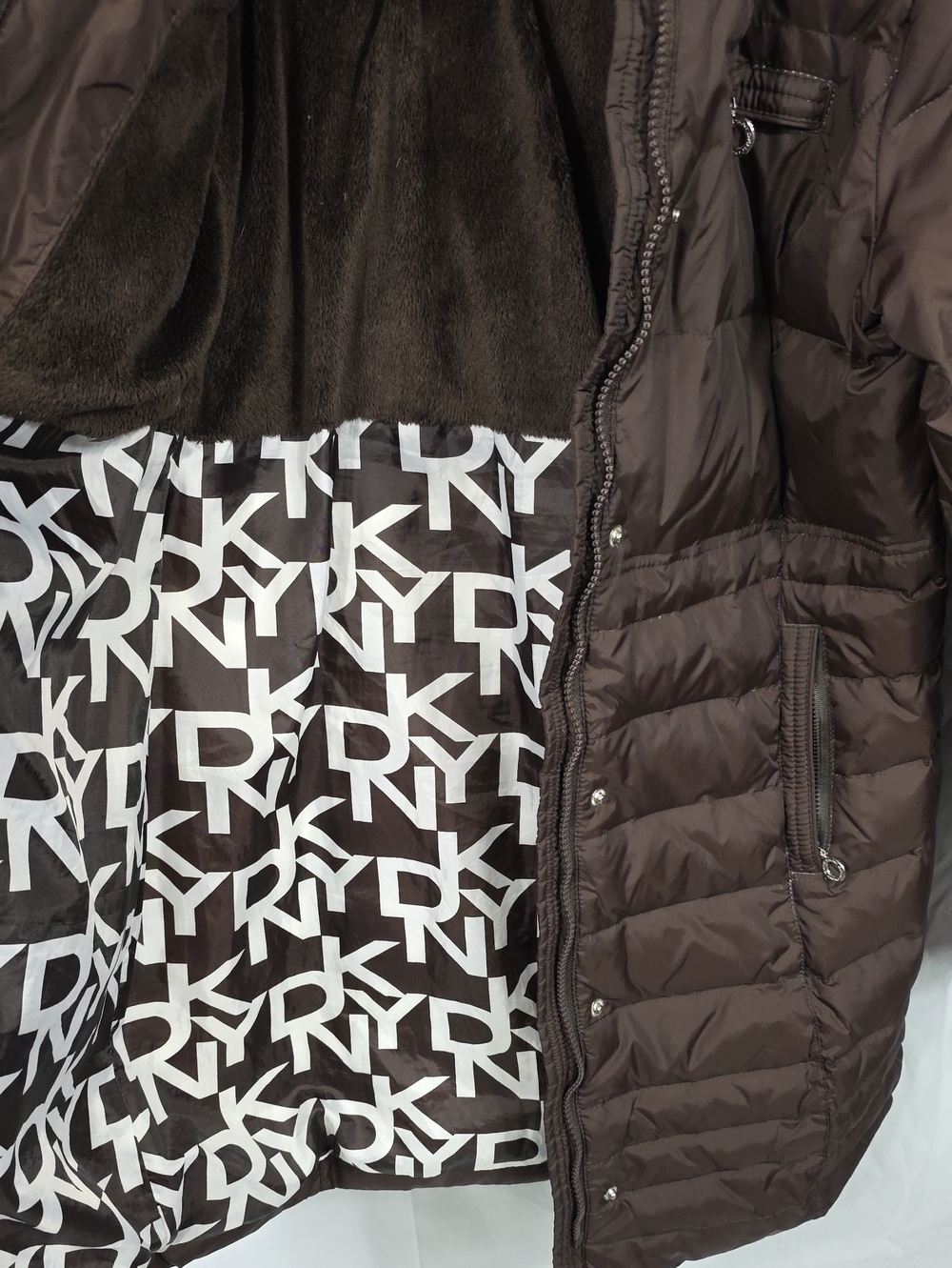 DKNY Women's Quilted Hooded Puffer Coat - Dark Brown Size Small (W587) - Picture 3 of 5